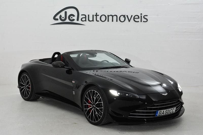 Preto Usado 2023 Aston Martin Vantage Coupé | € 215.000 - Imagem 1/4