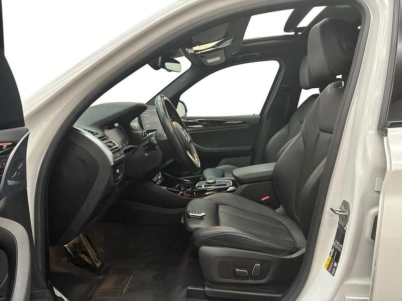 Usado BMW iX3 M Sport 210 kW (286 HP) 2023 Branco SUV