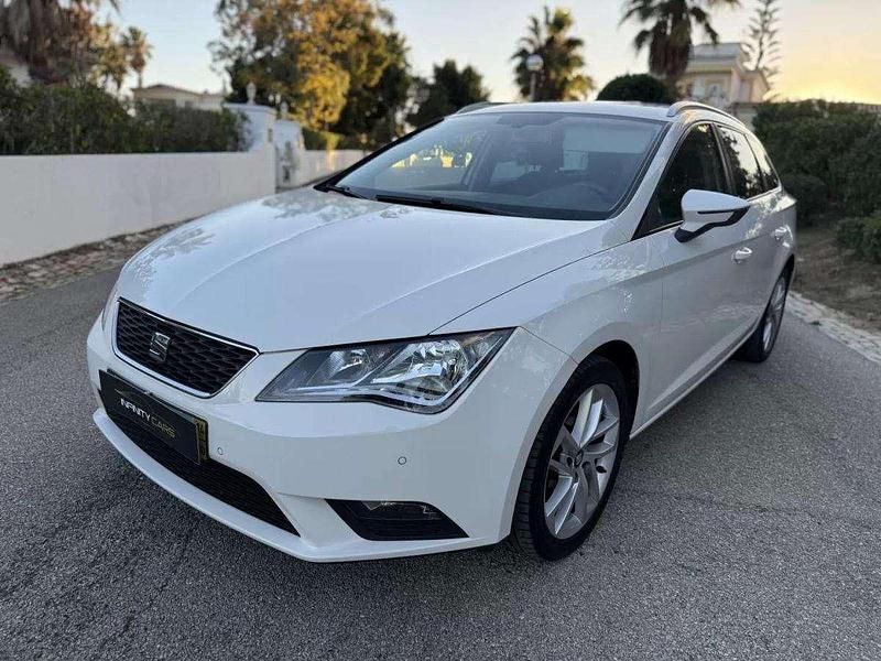 Branco Usado 2014 Seat Leon ST Ecomotive Carrinha | € 10.999 (Preço justo) - Imagem 1/4