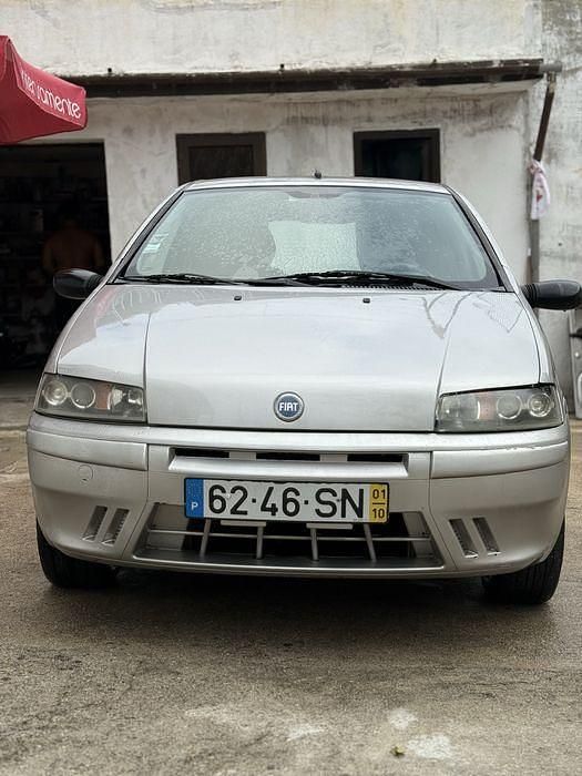 Usado 2001 Fiat Punto Citadino | € 1.200 (Super Preço) - Imagem 1/4