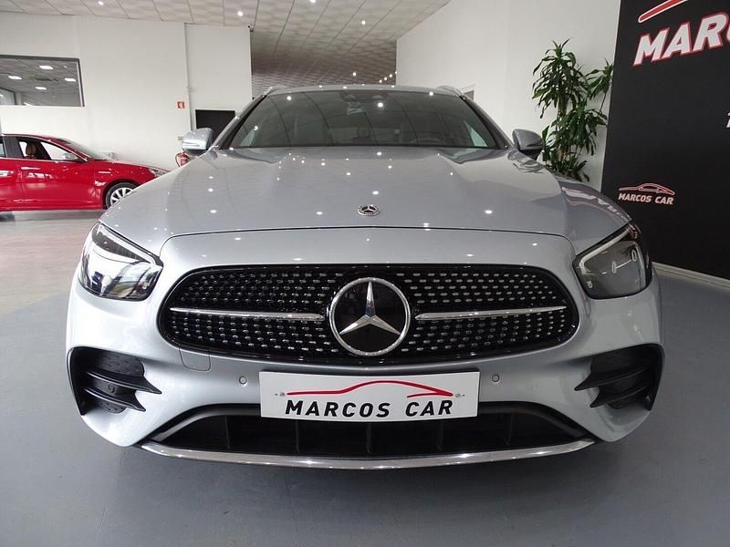 Usado Mercedes E300 AMG line 306 HP (225 kW) 2021 Cinza Sedan