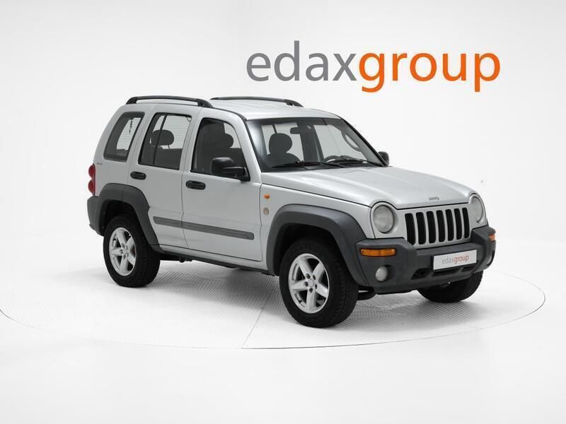 Cinzento Usado 2002 Jeep Cherokee SUV | € 9.990 - Imagem 1/4