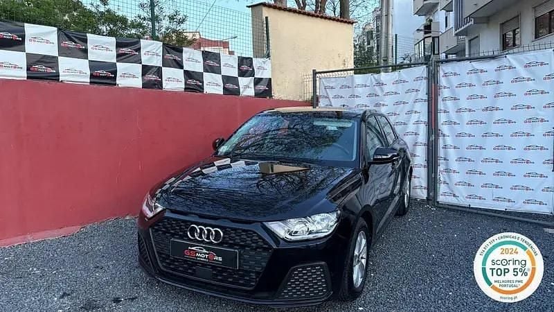 Preto Usado 2023 Audi A1 Sportback Advanced Citadino | € 19.800 (Super Preço) - Imagem 1/4