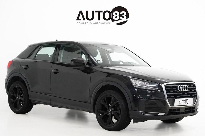 Usado Audi Q2 116 HP (85 kW) 2019 Preto SUV