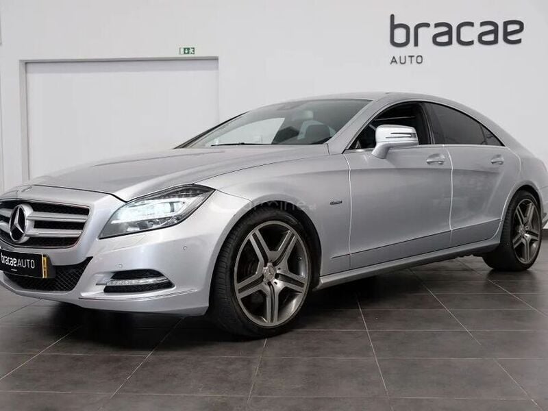 Cinza Usado 2011 Mercedes CLS350 Coupé | € 22.500 - Imagem 1/1