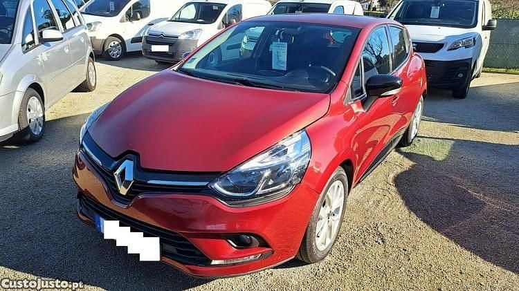 Usado Renault Clio IV GT-Line 90 HP (66 kW) 2019 Vermelho Citadino