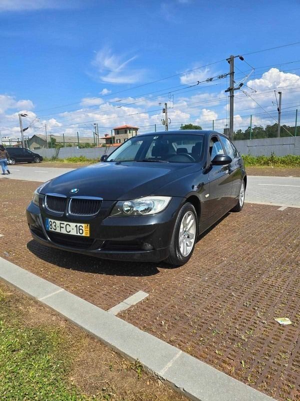 Preto Usado 2008 BMW 318 Sedan | € 8.500 (Preço justo) - Imagem 1/4