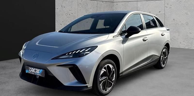 Prateado Novo 2025 MG MG4 EV Citadino | € 24.699 (Bom preço) - Imagem 1/4