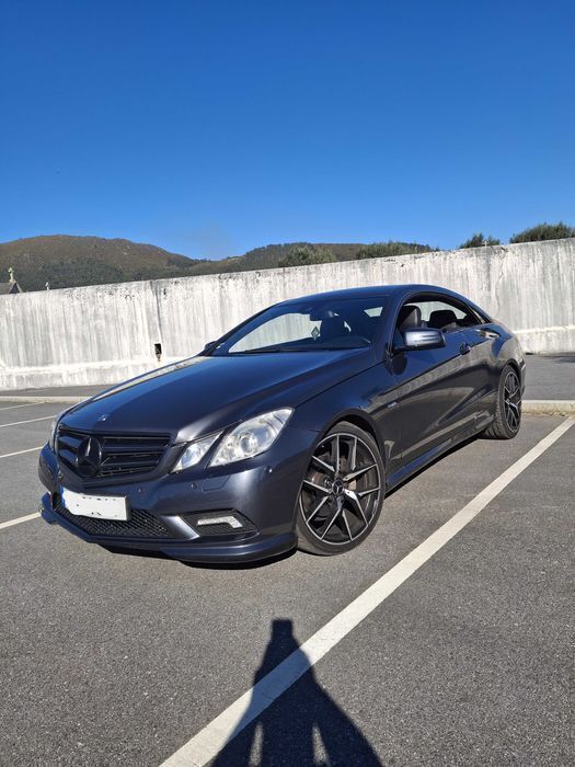 Usado 2010 Mercedes E220 Coupé | € 12.500 (Bom preço) - Imagem 1/4