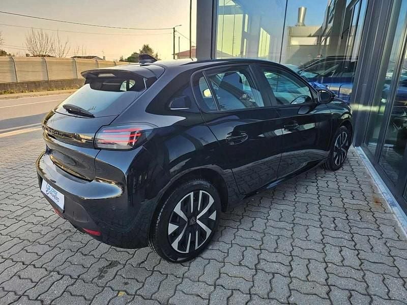 Usado Peugeot 208 Active 101 HP (74 kW) 2025 Preto Citadino