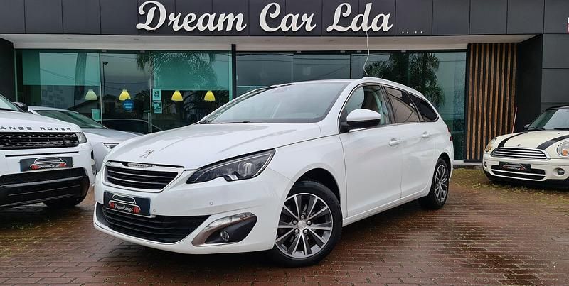 Usado Peugeot 308 Allure 120 HP (88 kW) 2017 Branco Carrinha