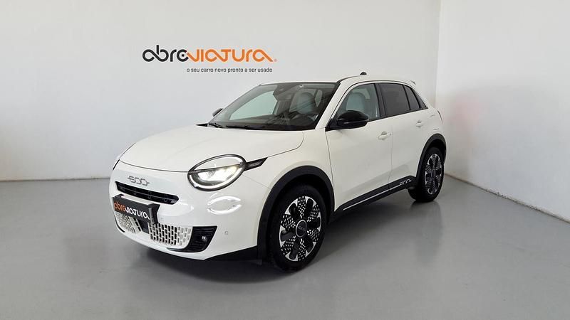 Branco Usado 2025 Fiat 600 La Prima | € 24.500 (Preço justo) - Imagem 1/4