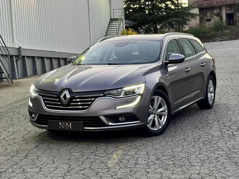 Cinzento Usado 2018 Renault Talisman Zen Carrinha | € 14.500 (Preço justo) - Imagem 1/4