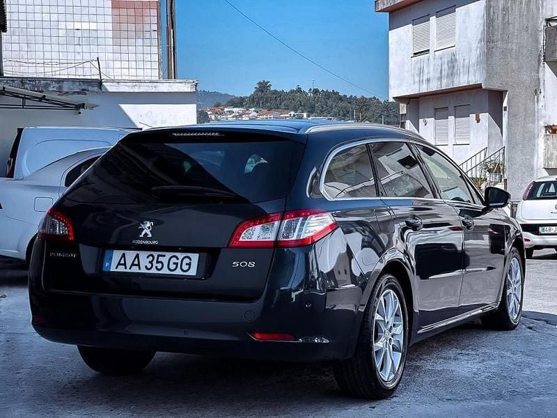Usado Peugeot 508 Allure 150 HP (110 kW) 2016 Cinza Carrinha