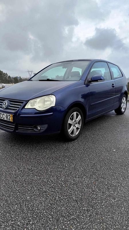Usado VW Polo 64 HP (47 kW) 2006 Azul Citadino