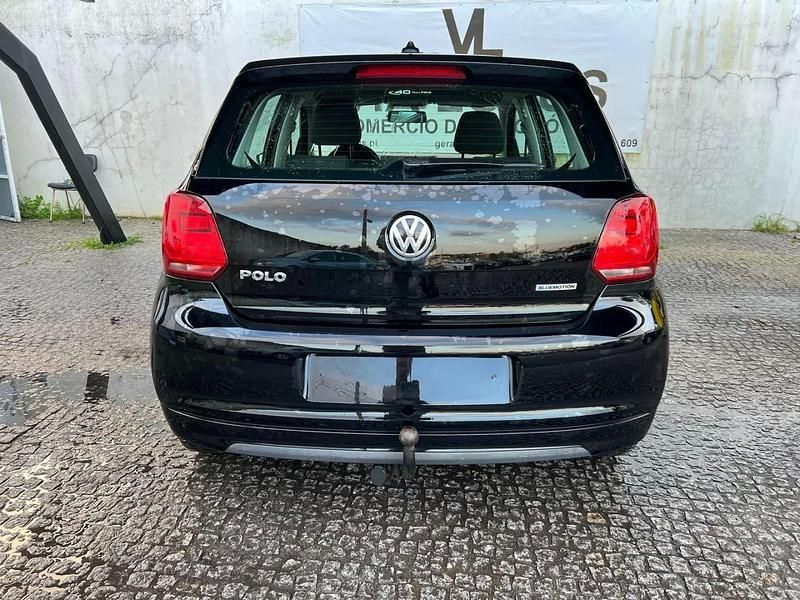 Usado VW Polo 75 HP (55 kW) 2015 Preto Citadino