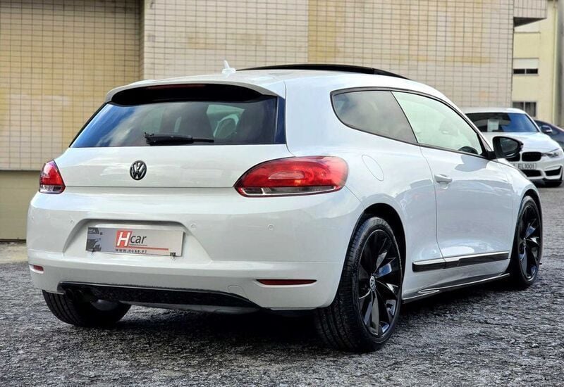 Usado VW Scirocco 140 HP (102 kW) 2010 Coupé