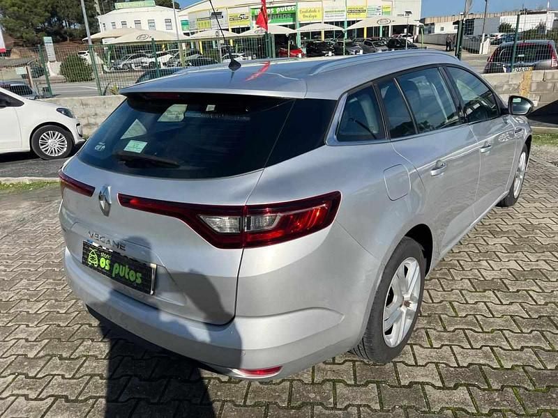 Usado Renault Mégane IV 110 HP (80 kW) 2017 Cinzento Carrinha