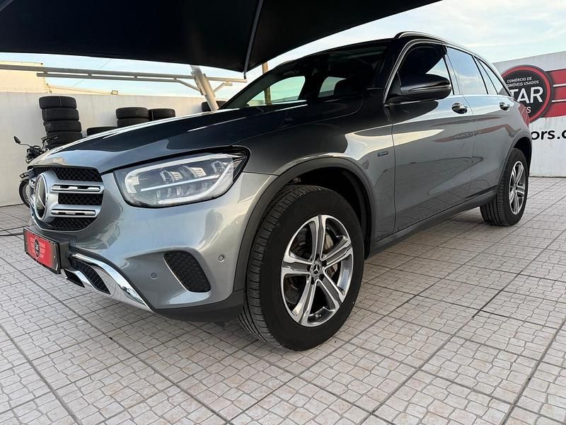 Usado Mercedes GLC300 Business 320 HP (235 kW) 2020 Cinza SUV
