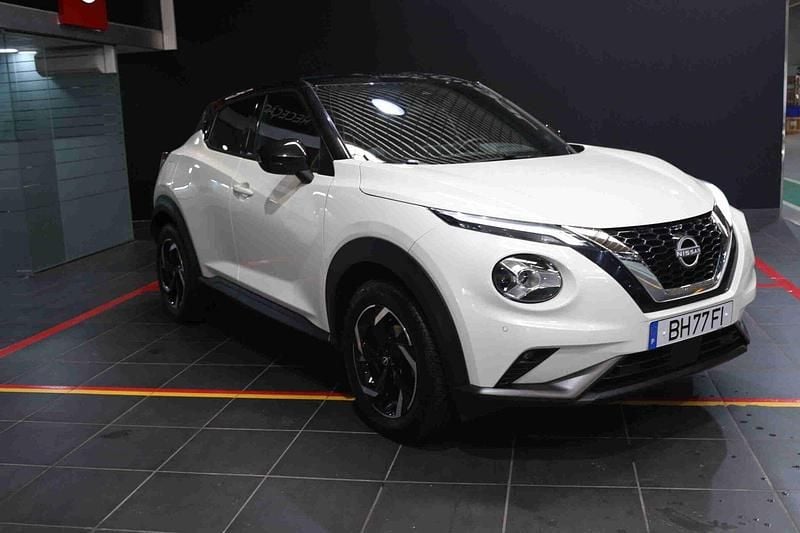 Branco Usado 2024 Nissan Juke N-Connecta SUV | € 24.490 (Caro) - Imagem 1/4