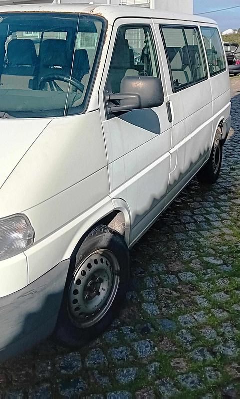 Usado VW Transporter 68 HP (50 kW) 2001 Branco Van