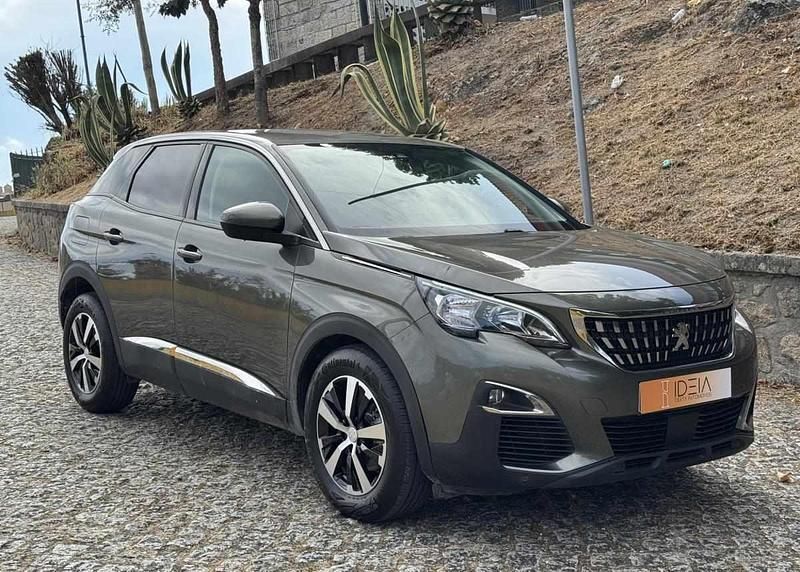 Cinzento Usado 2018 Peugeot 3008 | € 18.950 (Bom preço) - Imagem 1/4