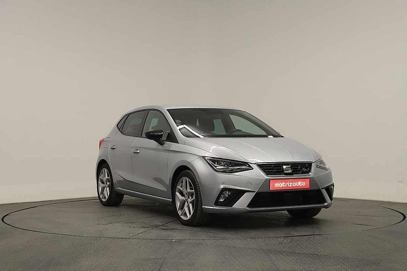 Cinzento Usado 2020 Seat Ibiza Citadino | € 17.999 (Caro) - Imagem 1/4