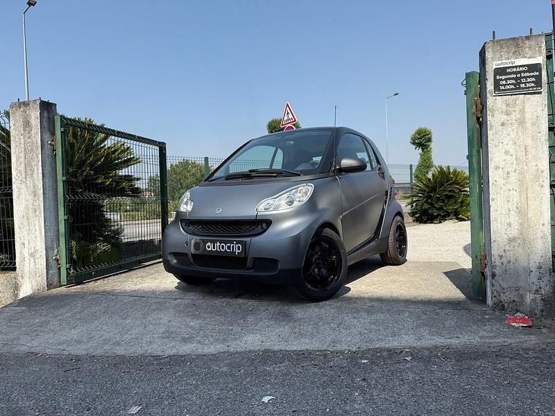 Cinza Usado 2010 Smart ForTwo Coupé Pulse Coupé | € 6.830 (Preço justo) - Imagem 1/4
