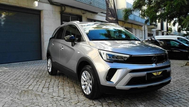 Cinzento Usado 2021 Opel Crossland X Innovation SUV | € 12.990 (Preço justo) - Imagem 1/4