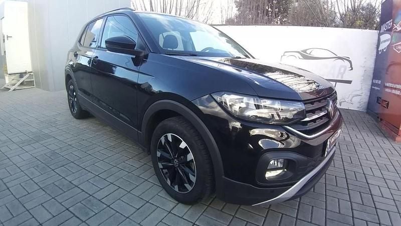 Usado VW T-Cross Life 110 HP (80 kW) 2023 Preto SUV