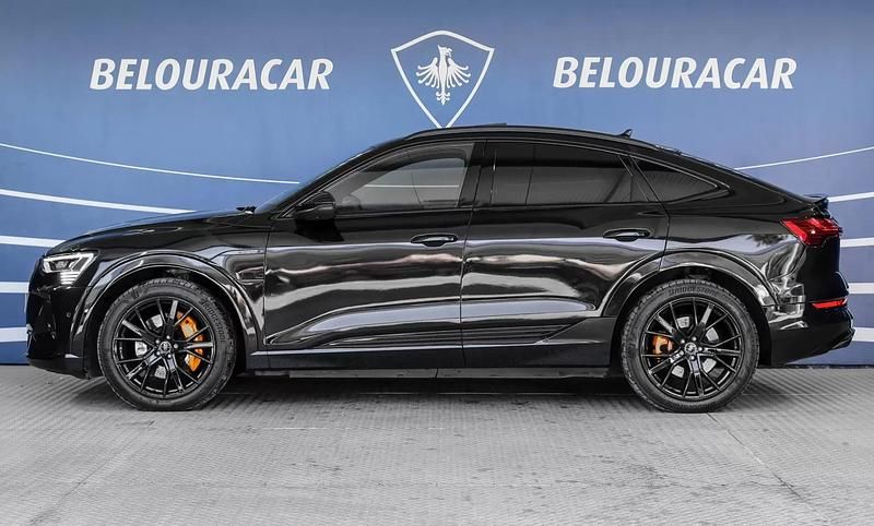 Usado Audi e-tron Sportback S-Line 300 kW (408 HP) 2022 Preto SUV