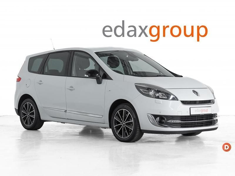 Branco Usado 2012 Renault Grand Scénic III Monovolume | € 6.490 (Preço justo) - Imagem 1/4