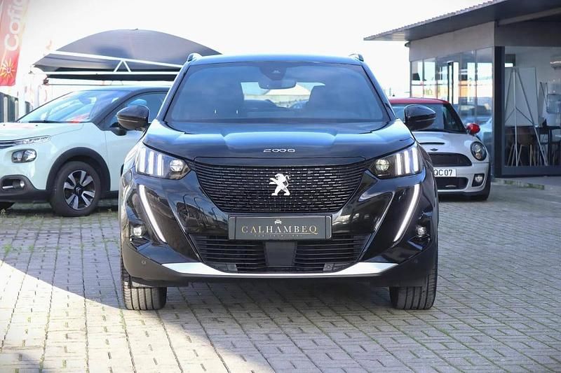 Usado Peugeot e-2008 GT 100 kW (136 HP) 2022 Preto SUV