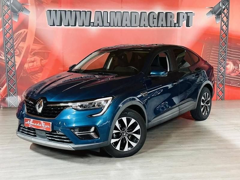 Azul Usado 2022 Renault Arkana Business SUV | € 22.900 (Preço justo) - Imagem 1/4