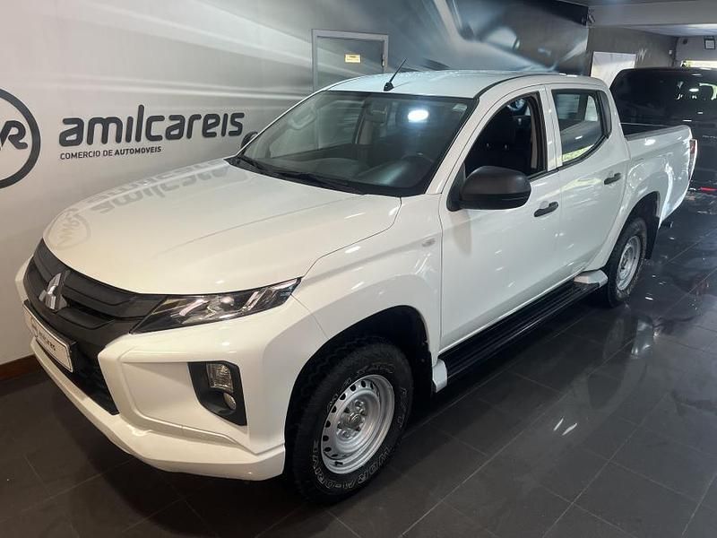 Usado Mitsubishi L200 150 HP (110 kW) 2021 Branco Pickup