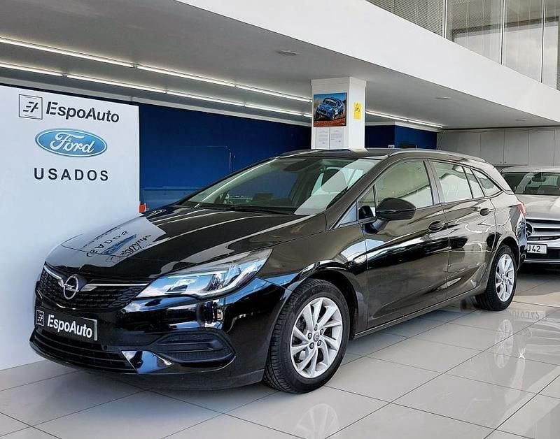 Usado Opel Astra Sport 122 HP (89 kW) 2020 Preto Carrinha