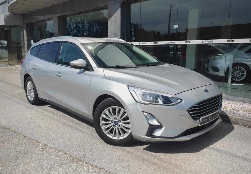 Cinzento Usado 2019 Ford Focus Carrinha | € 15.450 (Preço elevado) - Imagem 1/4