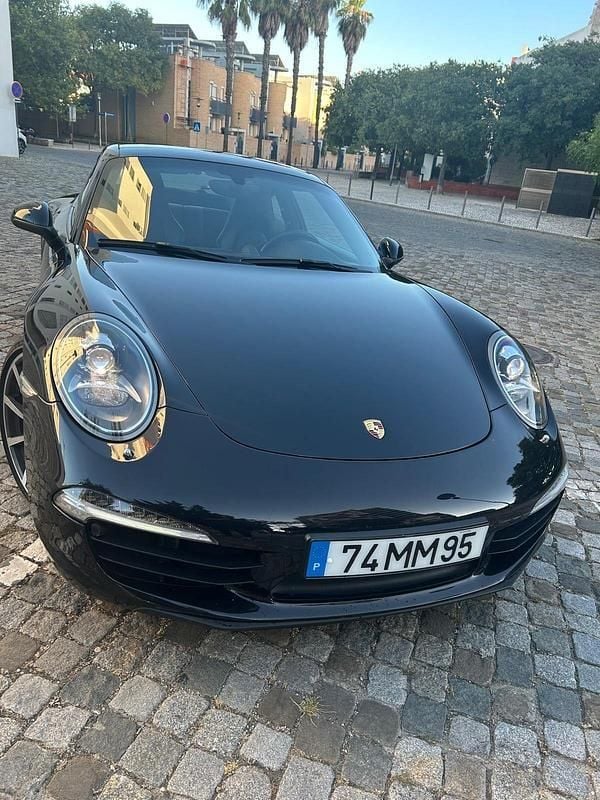 Preto Usado 2011 Porsche 911 Carrera Coupé | € 83.900 - Imagem 1/4