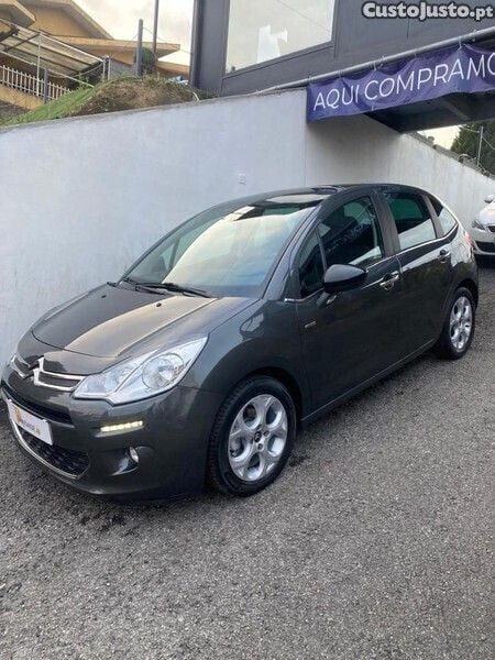 Cinza Usado 2016 Citroën C3 Exclusive Citadino | € 9.999 (Super Preço) - Imagem 1/1