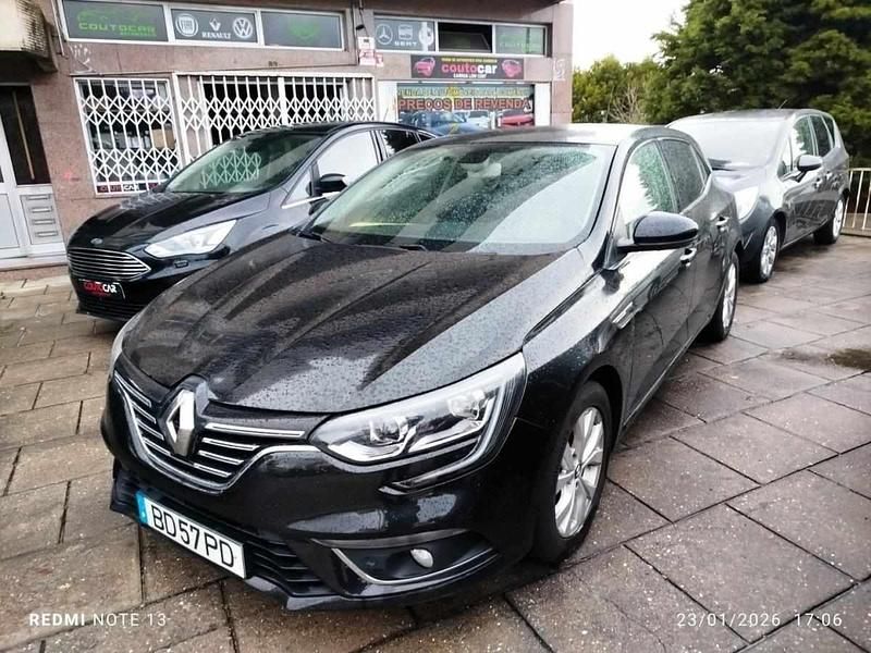 Preto Usado 2019 Renault Mégane IV | € 9.999 (Bom preço) - Imagem 1/4