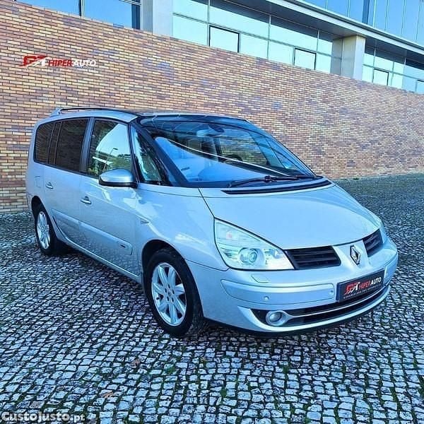 Cinza Usado 2009 Renault Grand Espace Initiale Monovolume | € 7.990 - Imagem 1/1