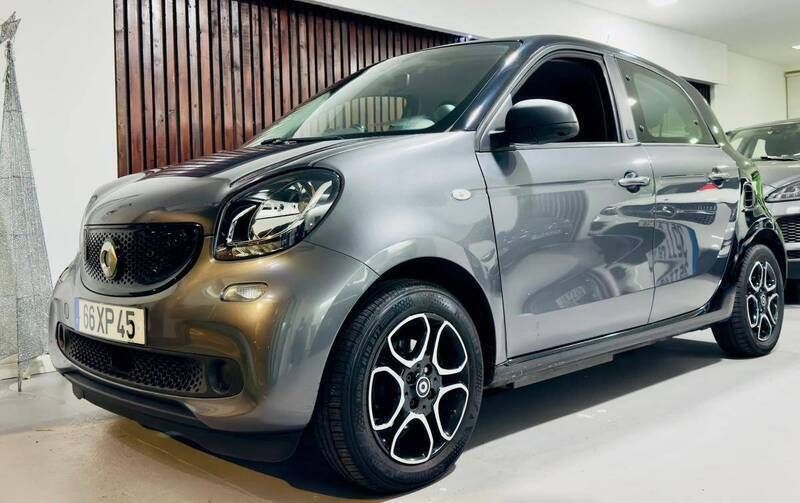 Cinzento Usado 2019 Smart ForFour Electric Drive | € 11.500 (Preço justo) - Imagem 1/4