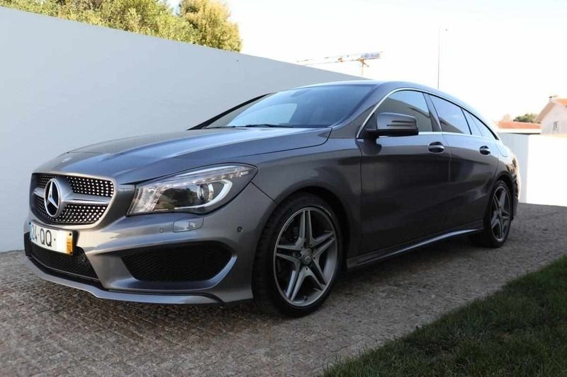 Cinzento Usado 2015 Mercedes CLA200 Shooting Brake Carrinha | € 20.900 (Preço justo) - Imagem 1/4