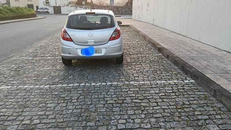 Usado Opel Corsa Enjoy 80 HP (58 kW) 2007 Citadino