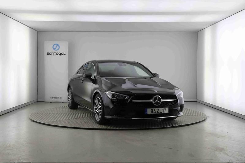 Usado Mercedes 200 163 HP (119 kW) 2019 Preto