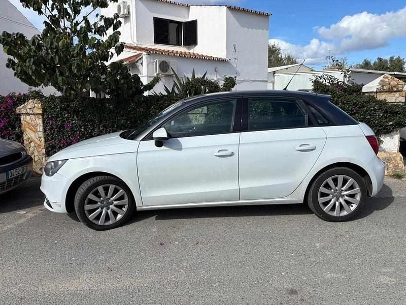 Branco Usado 2012 Audi A1 Citadino | € 6.900 (Bom preço) - Imagem 1/4