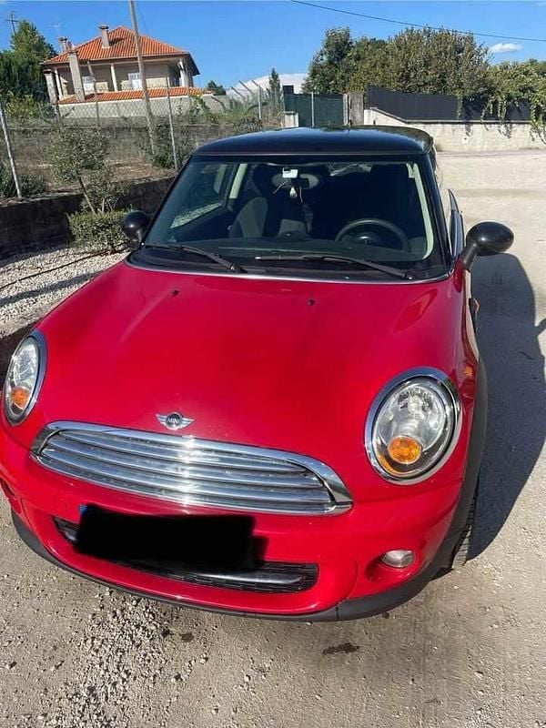 Vermelho Usado 2013 Mini Cooper D Citadino | € 8.900 (Preço justo) - Imagem 1/4