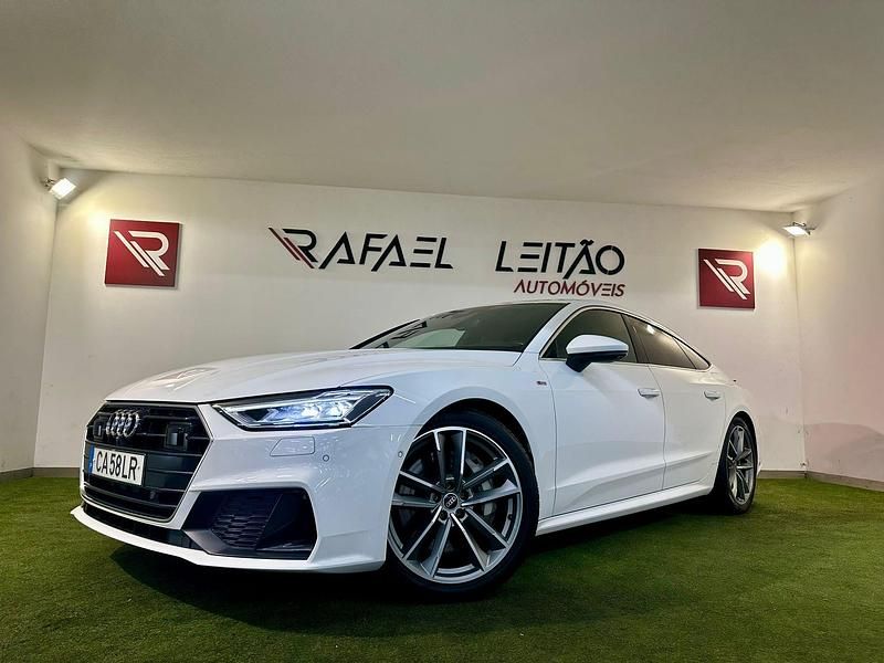 Branco Usado 2020 Audi A7 Ambiente Sedan | € 48.500 - Imagem 1/4