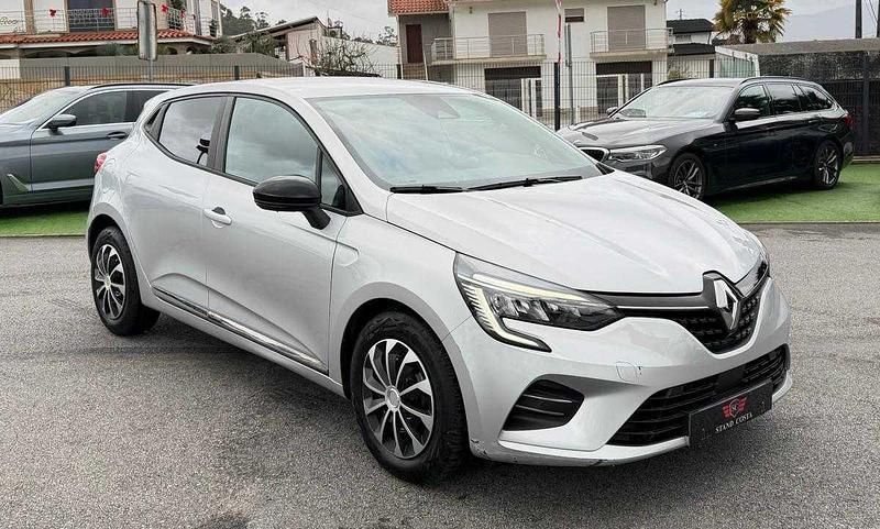 Usado Renault Clio V Evolution 90 HP (66 kW) 2022 Cinza