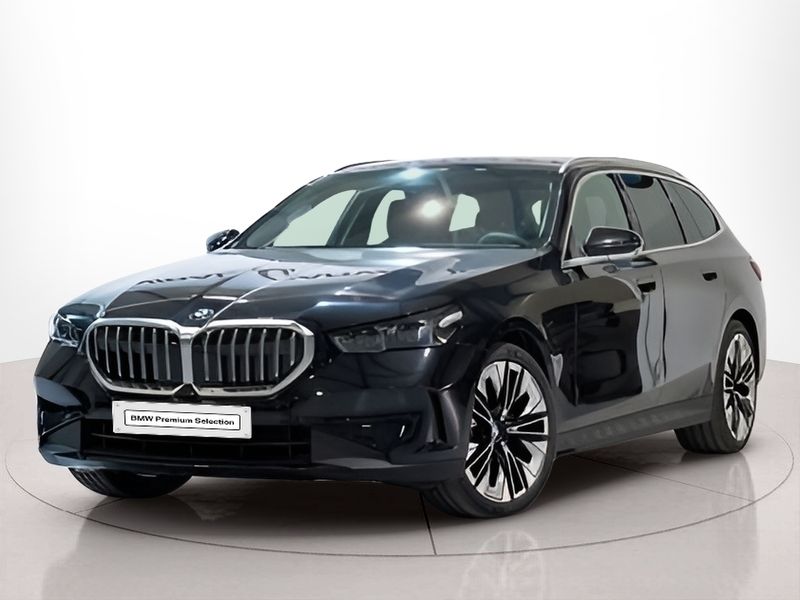 Usado 2024 BMW 520 Comfort Edition Carrinha | € 68.500 (Caro) - Imagem 1/4